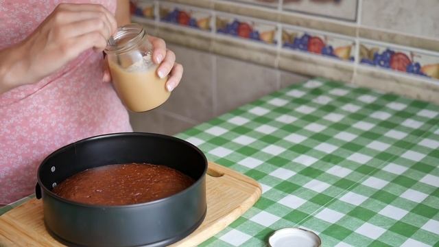 Самый ПРОСТОЙ ШОКОЛАДНЫЙ ПИРОГ К ЧАЮ смотреть онлайн