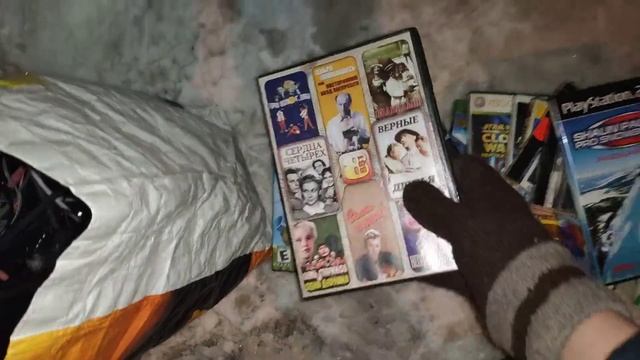 НАШЁЛ КУЧУ ИГР НА ПК, XBOX, PS2, ПЛАНШЕТ, МНОГО ЕДЫ! Как я зарабатываю на мусорках Питера? смотреть онлайн