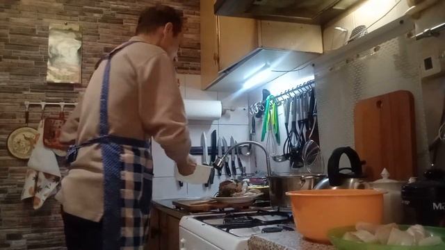 Очень вкусная уха с грибами смотреть онлайн