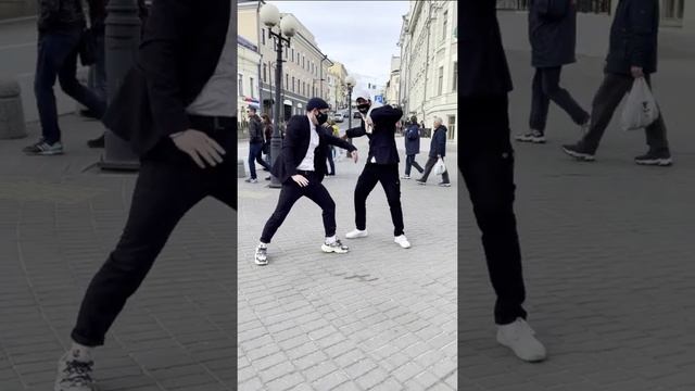 Gentlemen Tuzelity Maks Karakulin New Shuffle ?? Танцы на Людях ?? смотреть онлайн