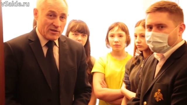 Представитель Павла Астахова посетил детский дом в Верхней Салде смотреть онлайн