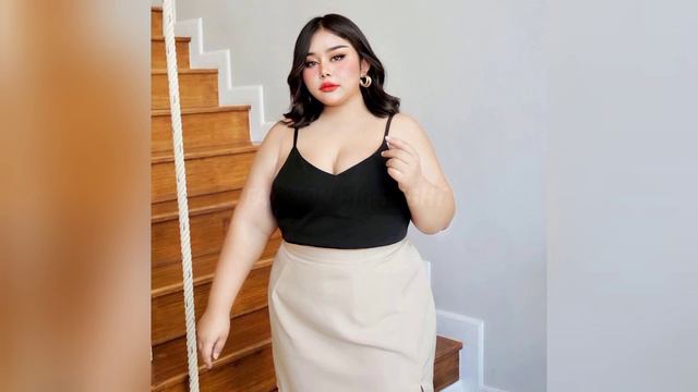 Beng Beng » Wiki Biography, Age, Net Worth, Body Measurements, Plus Size Model, Curvy Fashion Model