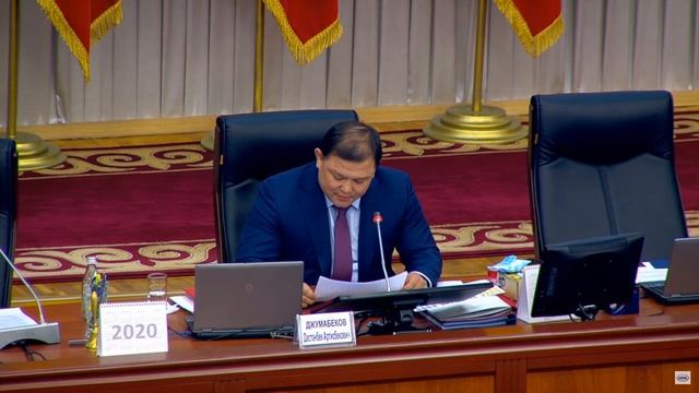 Дастан Джумабеков правильно произнес слово Франкфурт-на-Майне смотреть онлайн