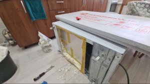 Промерзает морозильный Ларь