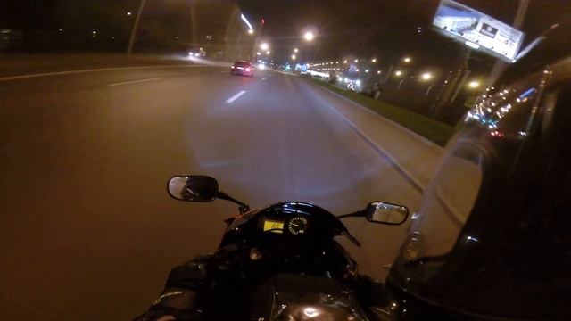Honda Cbr600f4i, Gopro Hero3