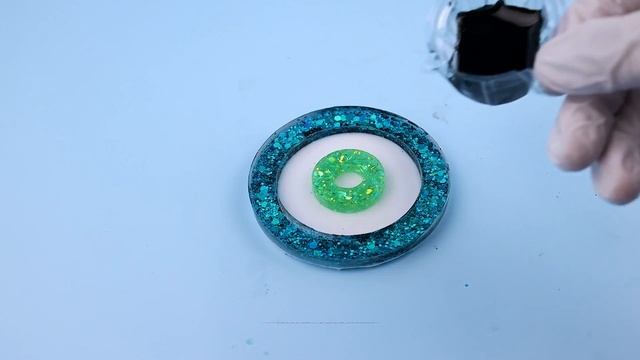 How to make Resin Evil Eyes Step by Step | Epoxy Resin Art for Beginners смотреть онлайн