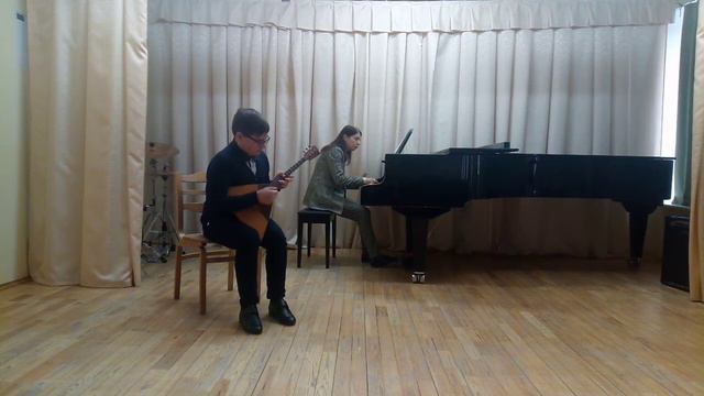 Подоровский Евгений "Гула пчала" А. Безенсон, "Венгерское рондо" И. Гайдн смотреть онлайн
