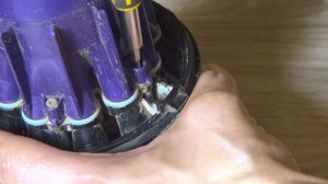 как разобрать пылесос Dyson DC62