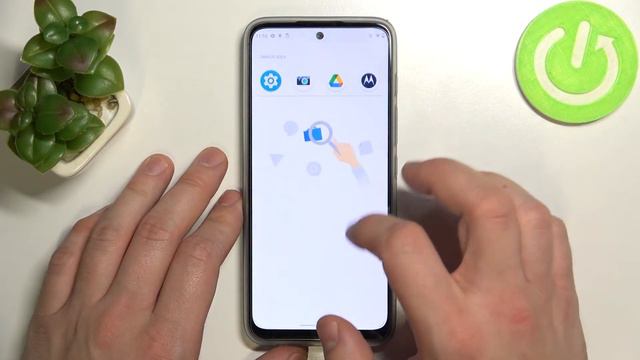 How to Enable / Disable App Menu in Motorola Moto G71 5G - Pick Home Screen or App Menu смотреть онлайн