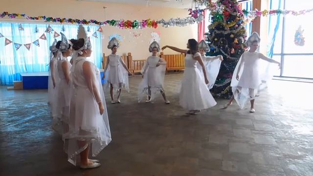 вальс снежинок смотреть онлайн