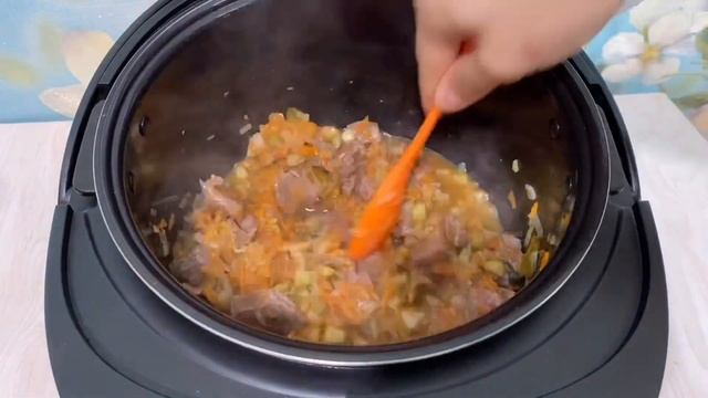 МУЛЬТИВАРКА ИШЛАТАМИЗ. ОСОН ВА ТЕЗ ТАЙЕР БУЛАДИГОН МАЗЗАЛИ РАССОЛЬНИК. ЧАСТО ГОТОВЛЮ ТАКОЙ СУП? смотреть онлайн