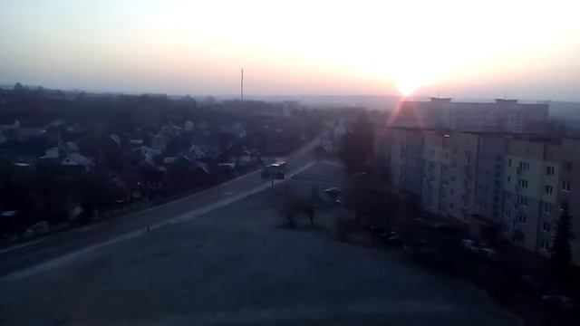 Восход солнца в конце зимы. смотреть онлайн