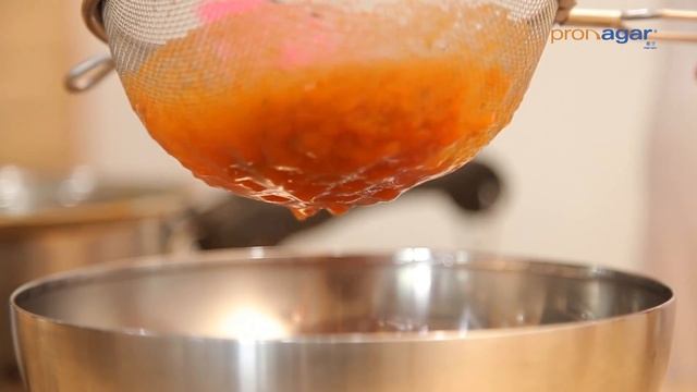 Gelatina de tomate con espuma de tofu смотреть онлайн