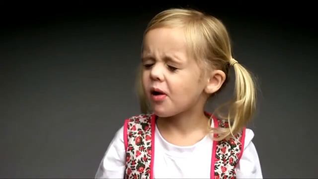 'The First Taste' Children React In Slow Motion смотреть онлайн