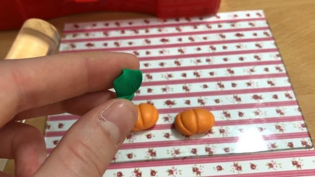 Тыква из полимерной глины. Как сделать тыкву из полимерной глины? Тыква к Хелоуину ? смотреть онлайн