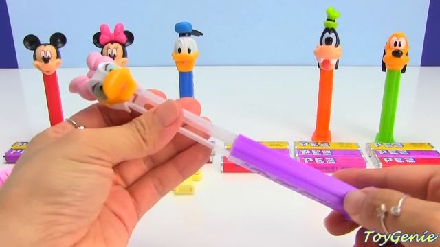 Mickey Mouse Club House Pez Dispensers with Minnie Mouse and More смотреть онлайн