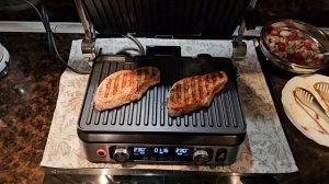 Гриль DELONGHI MultiGrill CGH1130DP  Мини- обзор плюс приготовление стейков