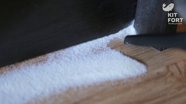 Обзор «Kitfort KT-510, White вертикальный пылесос, цвет белый» смотреть онлайн