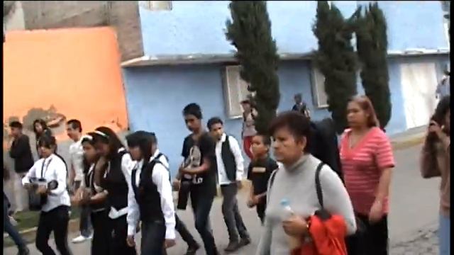Desfile banda de guerra IBG (Ali) y Rondalla las Fuentes (Chary) 16 sep 2015 смотреть онлайн