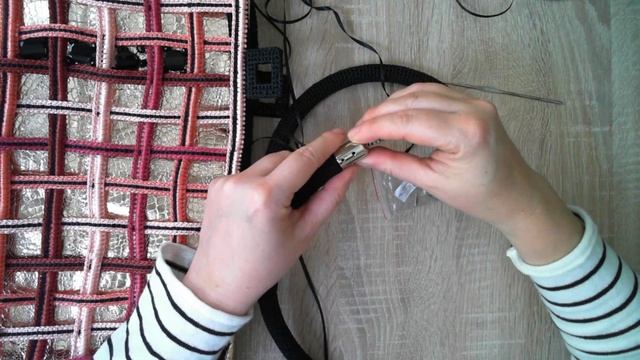 Как сделать ручки для сумки своими руками. 6 часть. Идея от Дольче Габбана. смотреть онлайн