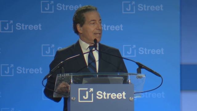 Jamie Raskin's Rallying Cry to Defend Democracy | Keynote Address at #JStreet22 смотреть онлайн