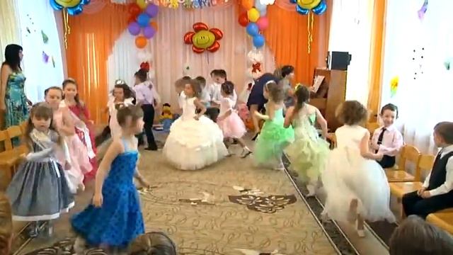Танец Выпускники смотреть онлайн