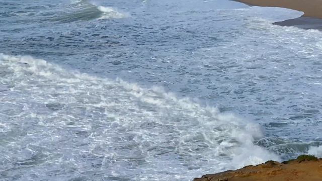 4k SURFING BIG WAVES IN THE OCEAN NAZARÉ БОЛЬШИЕ ВОЛНЫ СЁРФИНГ #4k #waves #surf #oceanwaves #relax