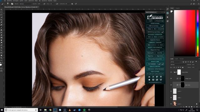 High-End Beauty Speed Retouching with the RA Beauty Retouch Panel (No Frequency Separation) смотреть онлайн