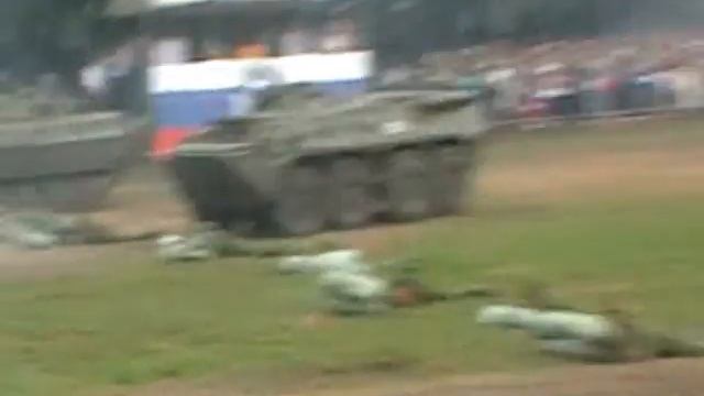 парад вдв в г.Уссурийск 2012г смотреть онлайн