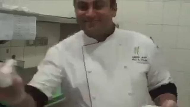 Holly day in bur dubai смотреть онлайн
