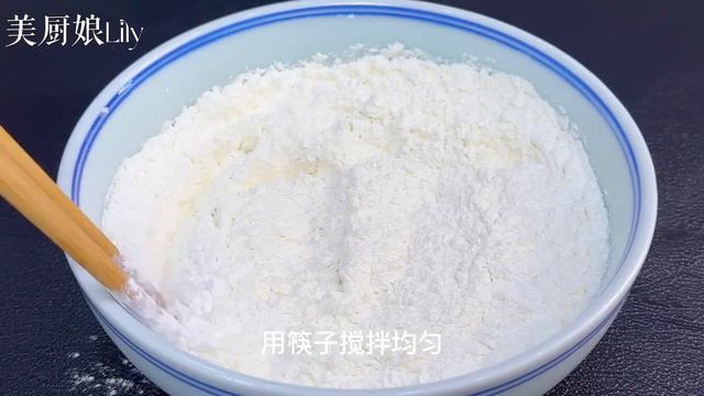 雞胸肉這做法最好吃，孩子三天兩頭點名吃，外酥里嫩，營養又解饞，【麗麗廚房】，#雞胸肉的做法，#雞胸肉料理，#雞胸肉食譜，#雞絲， #炸雞絲 смотреть онлайн