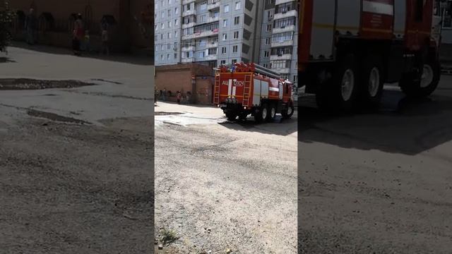 Пожарная машина на вызове смотреть онлайн