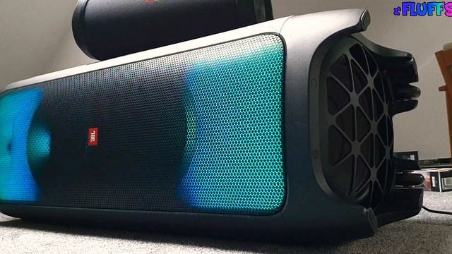 JBL Partybox 1000 | Hardstyle/EDM BASS TEST (12" Subwoofer) Bass Boost Mode 2 !!! смотреть онлайн