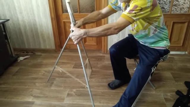 Тренога для стрельбы проще простого из какашек и палок смотреть онлайн