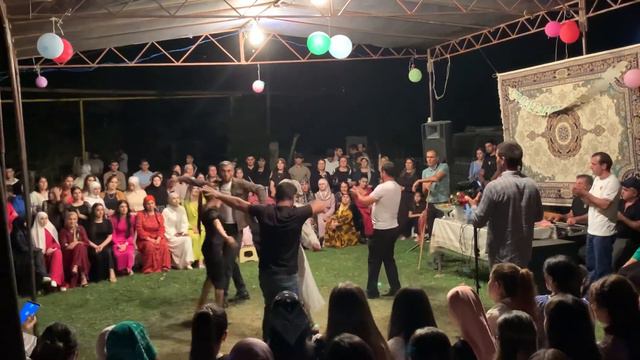 Табасаранская свадьба с. Джульджаг. Танцуют братья свои🫰 смотреть онлайн