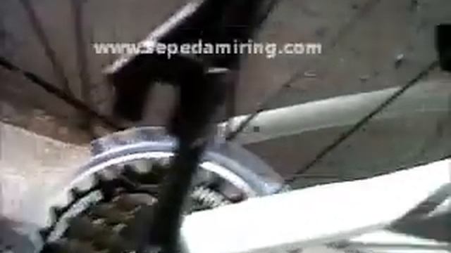 Sepeda Foldx Tokyo 20" смотреть онлайн