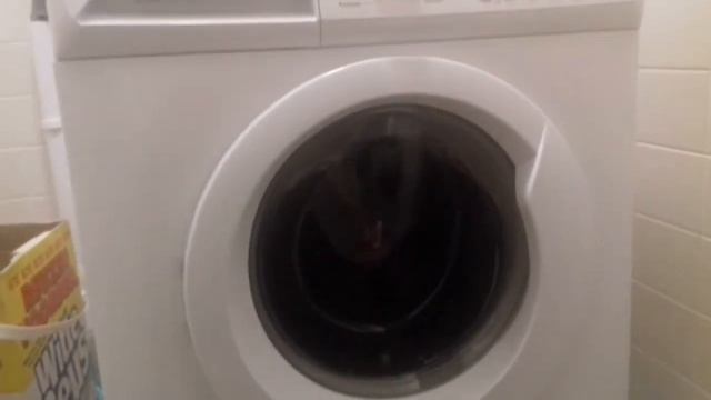 Zanussi ZWF8141NW start of the mainwash смотреть онлайн