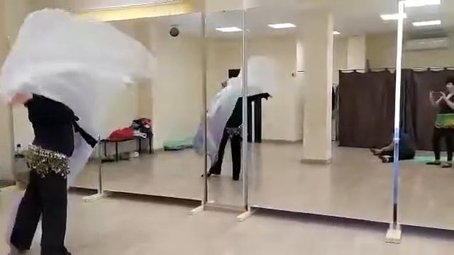 Постановка танца в восточном стиле. Школа - студия " Вега - Краснодар ". смотреть онлайн