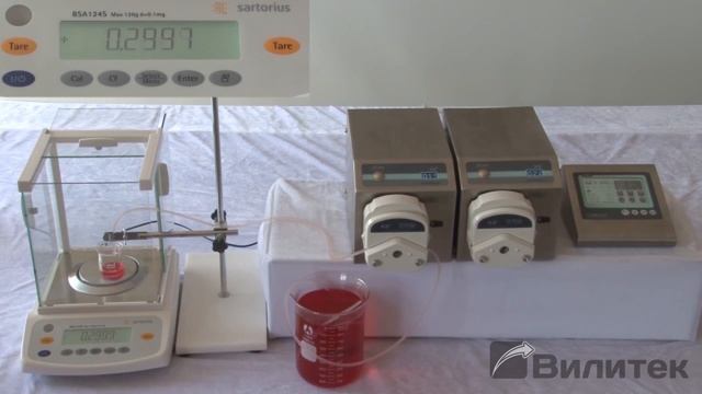 Модульная система-дозатор перистальтического типа CF600. Точность разлива 1 мл. смотреть онлайн