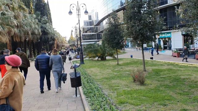 Весна в Сочи началась. 03.03.2019. Открытие нового Форума Сочи переезд на ПМЖ. Samsung Galaxy S10+ смотреть онлайн