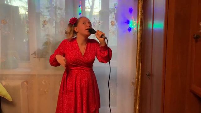 Серафима поёт песню Испанское 🇪🇸 болеро (на русском языке.) смотреть онлайн