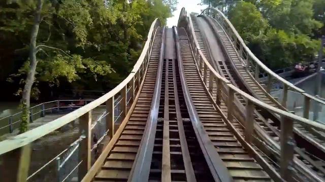 Mystic Timbers Front Row Wooden Roller Coaster POV HD смотреть онлайн