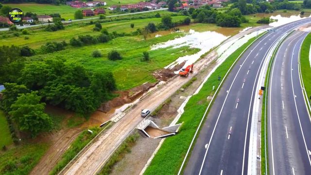 MORAVSKI KORIDOR Oko autoputa nenormalne poplave, deo autoputa kod Makrešana, 17.06.2023 смотреть онлайн