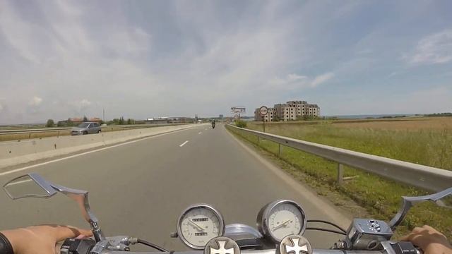 Бургас- Поморие с приятели смотреть онлайн