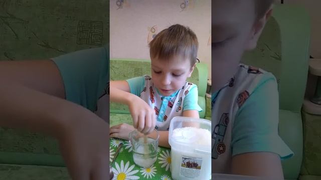 Окружающий мир. 1 класс. Практическая работа "Готовим морскую воду". смотреть онлайн