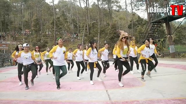 Tiktok Vaaste Zumba | India Hits Song Dance Fitness смотреть онлайн