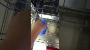 Как установить чистящее средство для посудомойки