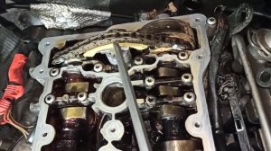 Audi A4 2.0l ALT замена натяжителя цепи распредвалов. chain tensioner replacement