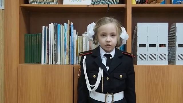 Михалков Сергей Владимирович «Три товарища» смотреть онлайн