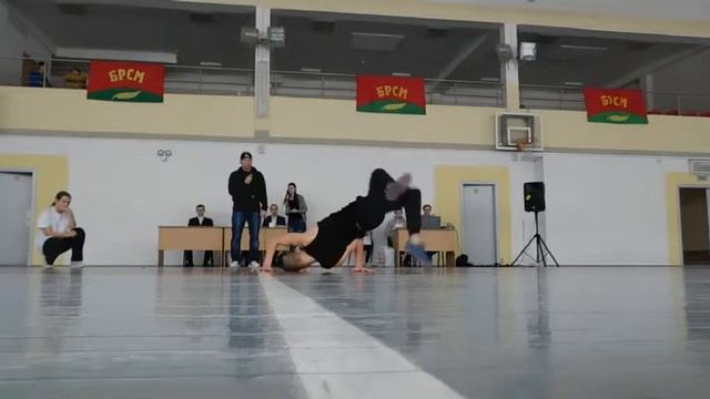 Батл(45 школа) 2016г. Могилёв. смотреть онлайн